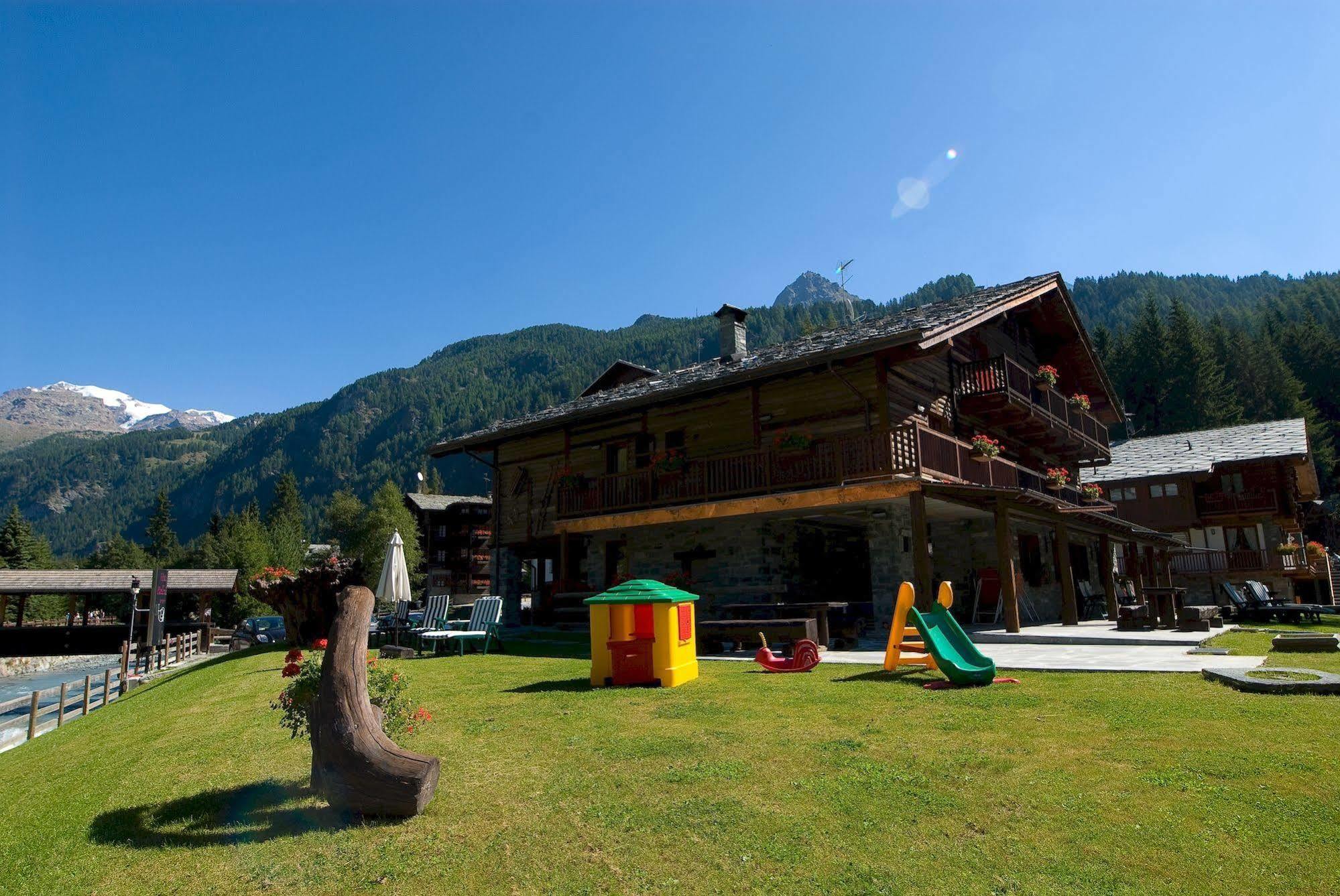 Hotel Bellevue Champoluc Dış mekan fotoğraf